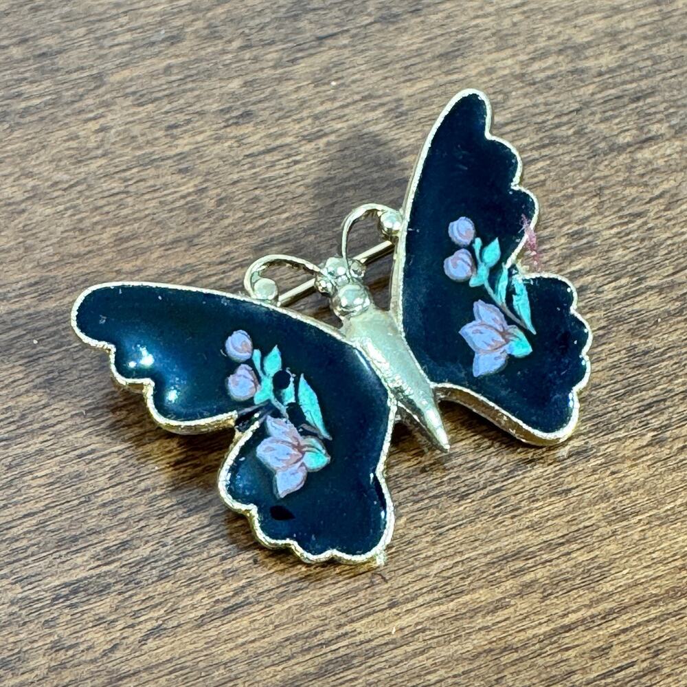Vintage Gold Tone Butterfly Brooch Pin Roses 1.25" Wide